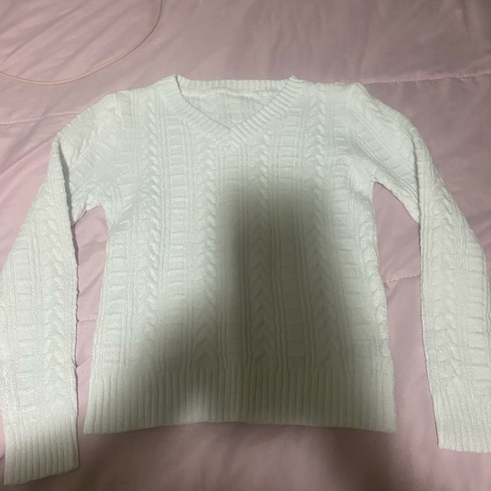 White sweatshirt size S